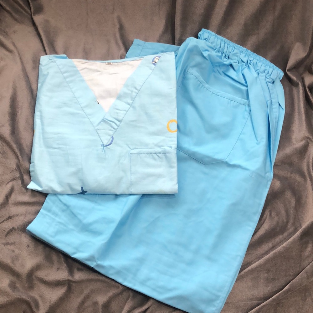Light blue dog nurse scrubs set